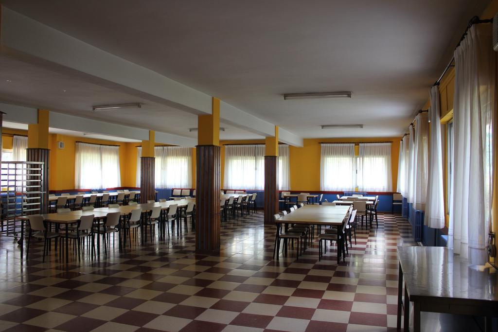 Albergue Lug 2 Луго Екстер'єр фото